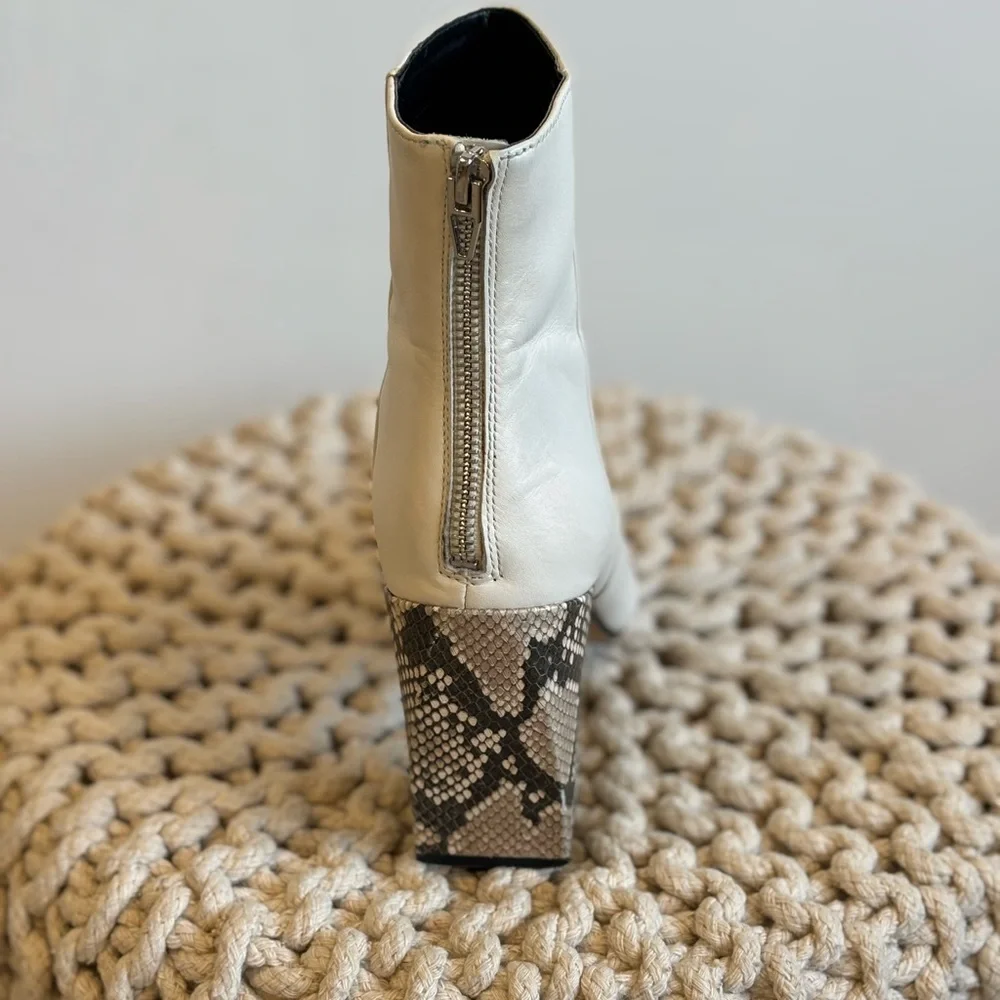 Dolce Vita Cream Ankle Boots - Picture 3 of 4